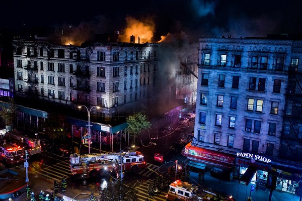 12 قتيلا في الحريق الأسوأ في نيويورك منذ عقود