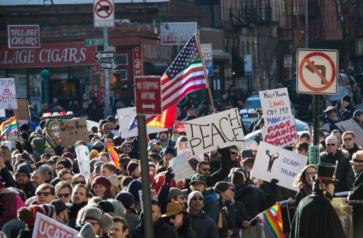 حوالى ثلاثة آلاف يتظاهرون في نيويورك ضد ترامب