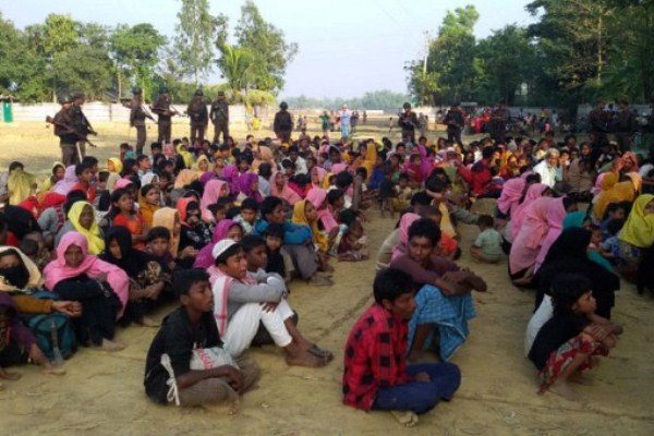 مئات القتلى على الارجح في أعمال عنف ضد الروهينغا في بورما