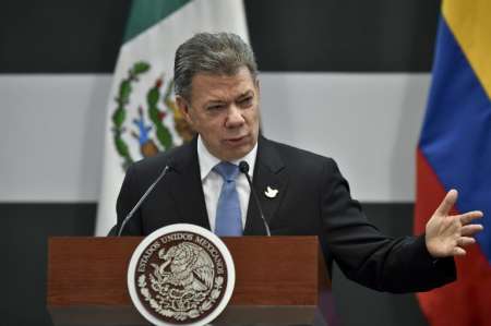 الرئيس الكولومبي: تسليم متمردي 