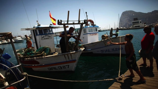 الصيادون الإسبان يطالبون بتحصين اتفاقية الصيد البحري مع المغرب