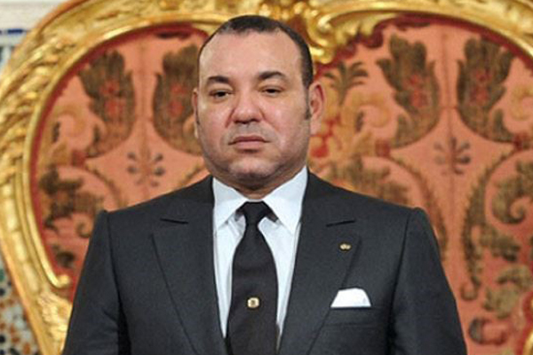 فرنسا : إقرار قانونية تسجيلين هاتفيين في قضية ابتزاز ملك المغرب