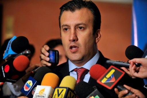 واشنطن تفرض عقوبات على نائب رئيس فنزويلا بتهمة الاتجار بالمخدرات
