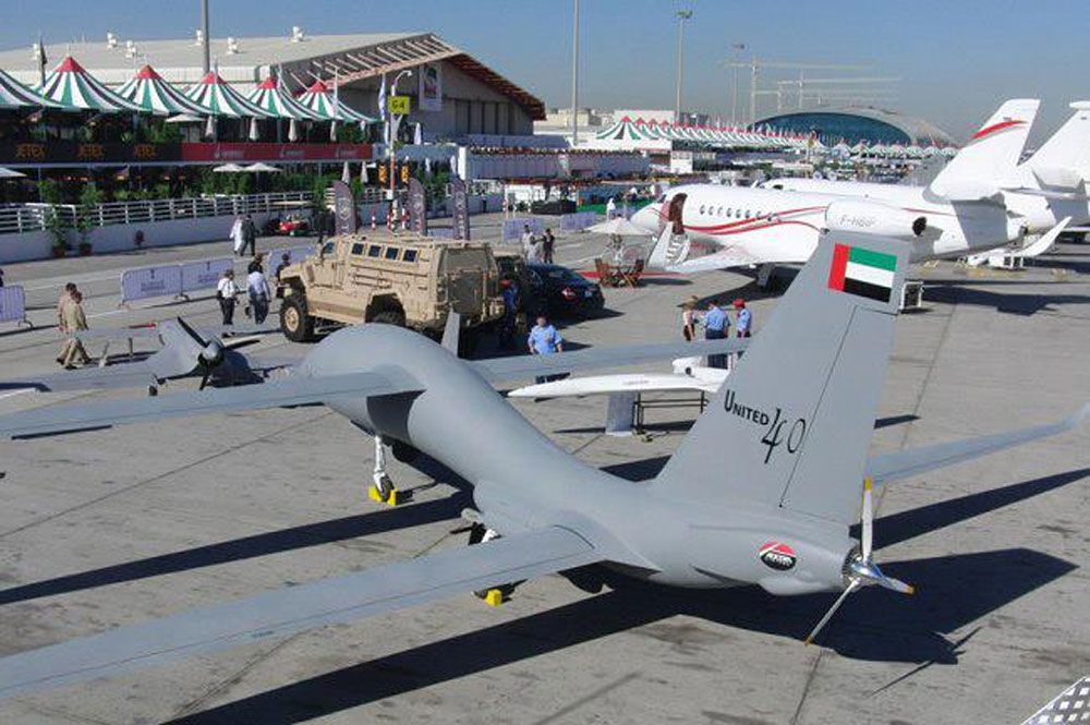 دبي تبحث في وسائل لضبط حركة الطائرات من دون طيار