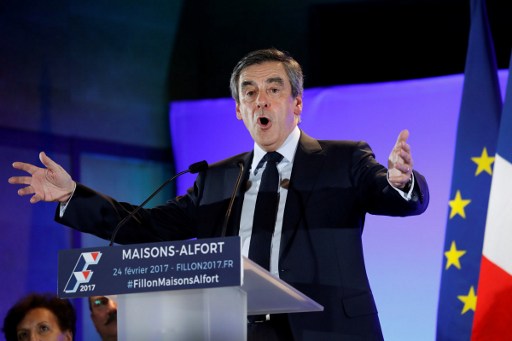 فرنسا: الضغوط القضائية تلاحق المرشحين فيون ولوبن