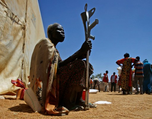 نازحون يسعون للنجاة من المجاعة في مستنقعات جنوب السودان