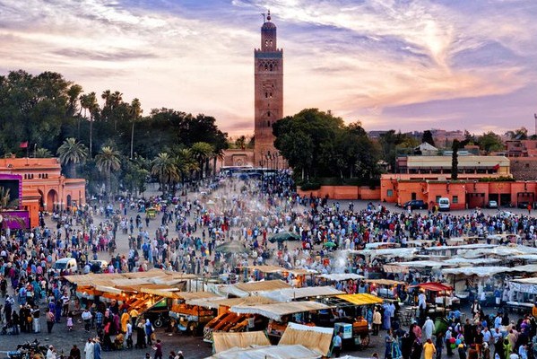 نسبة عالية من المغاربة يحملون السياسات العمومية مسؤولية الركود السياحي