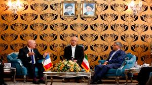 وزير اقتصاد فرنسا يدافع من طهران عن الاتفاق النووي