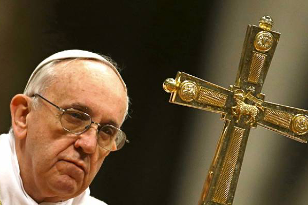 البابا يتبرع بـ 106 آلاف دولار لفقراء حلب