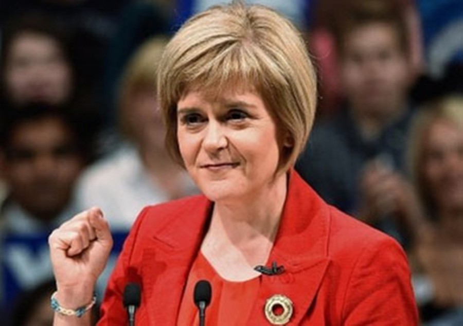 رئيسة وزراء اسكتلندا ترجح إجراء استفتاء الإستقلال في خريف 2018
