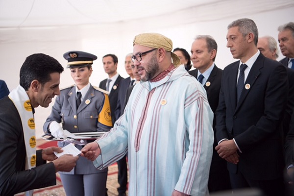 الملك محمد السادس يطلق بالدار البيضاء حملة التضامن 2017