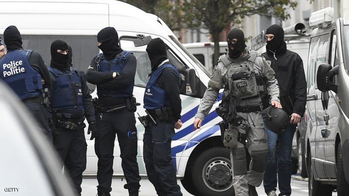 اعتقال رجل هدد حياة المارة في انفير البلجيكية