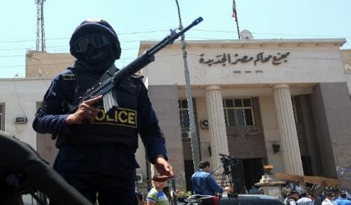 أحكام بالسجن ضد 6 شرطيين ادينوا بضرب مواطن حتى الموت في مصر