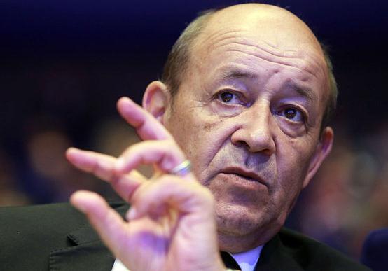 وزير الدفاع الفرنسي: معركة الرقة ستبدأ في الايام المقبلة
