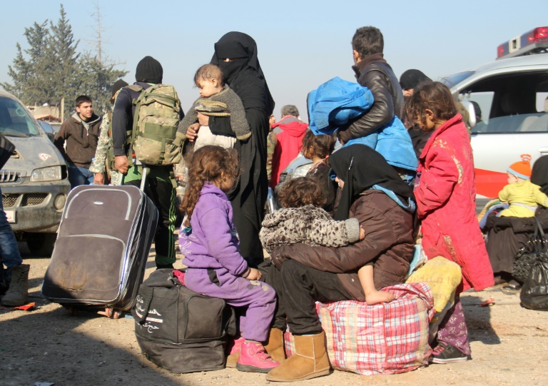 اتفاق لإجلاء سكان اربع بلدات محاصرة في سوريا