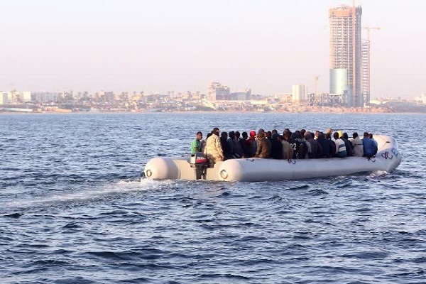 غرق زورق في المتوسط و146 مهاجرا في عداد المفقودين