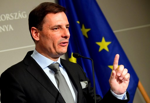 المجر تطلق استبيانا شعبيا مناهضا للاتحاد الأوروبي
