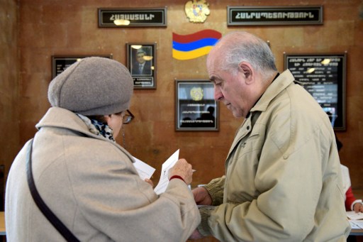 الحزب الحاكم في ارمينيا يتصدر الانتخابات التشريعية