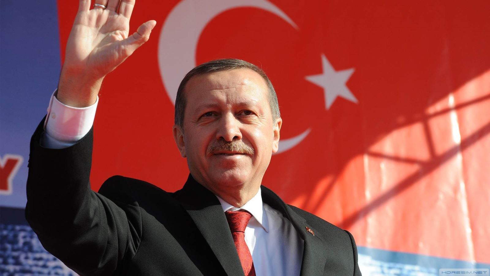 اردوغان يعدد الانجازات الاقتصادية لتحفيز الناخبين