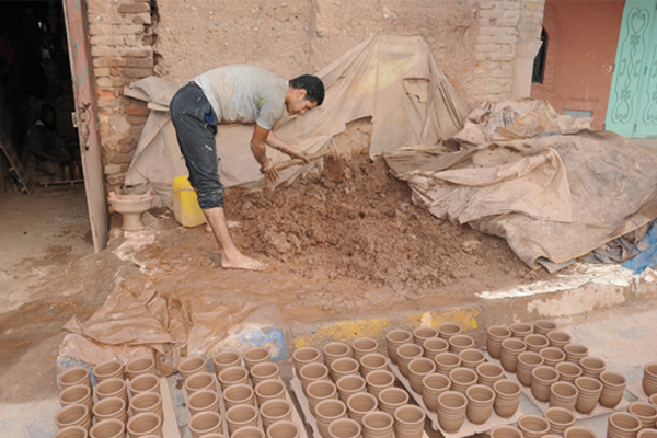 اكتشاف حي أثري لصناعة الخزف بسلا يعود إلى عهد الموحدين