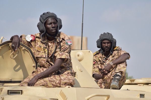 مقتل ضابط وأربعة جنود سودانيين في معارك في اليمن