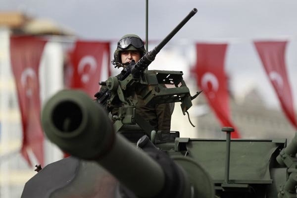 البرلمان التركي يصادق على تمديد حالة الطوارئ