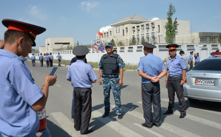 سجن 3 معارضين لتورطهم في محاولة انقلاب في قرغيزستان
