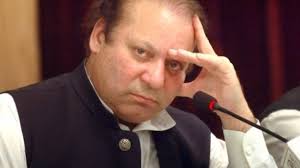محكمة في باكستان تأمر بتحقيق حول رئيس الوزراء بشبهات فساد