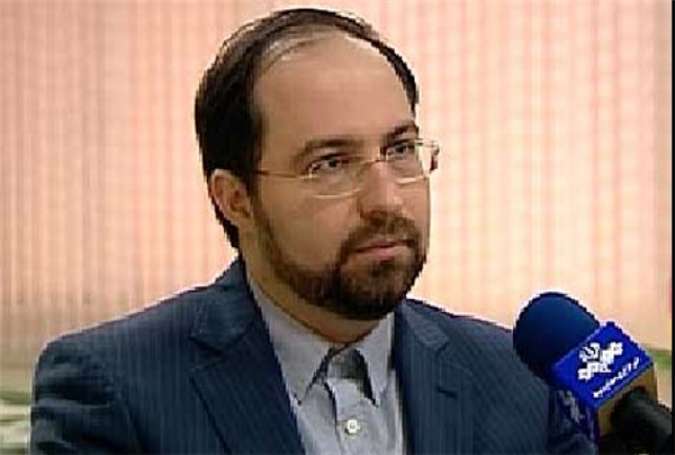 ايران تحظر نقل المناظرات الانتخابية مباشرة على التلفزيون