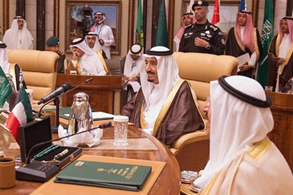 العلاقات مع إيران أمام التشاورية الخليجية في الرياض