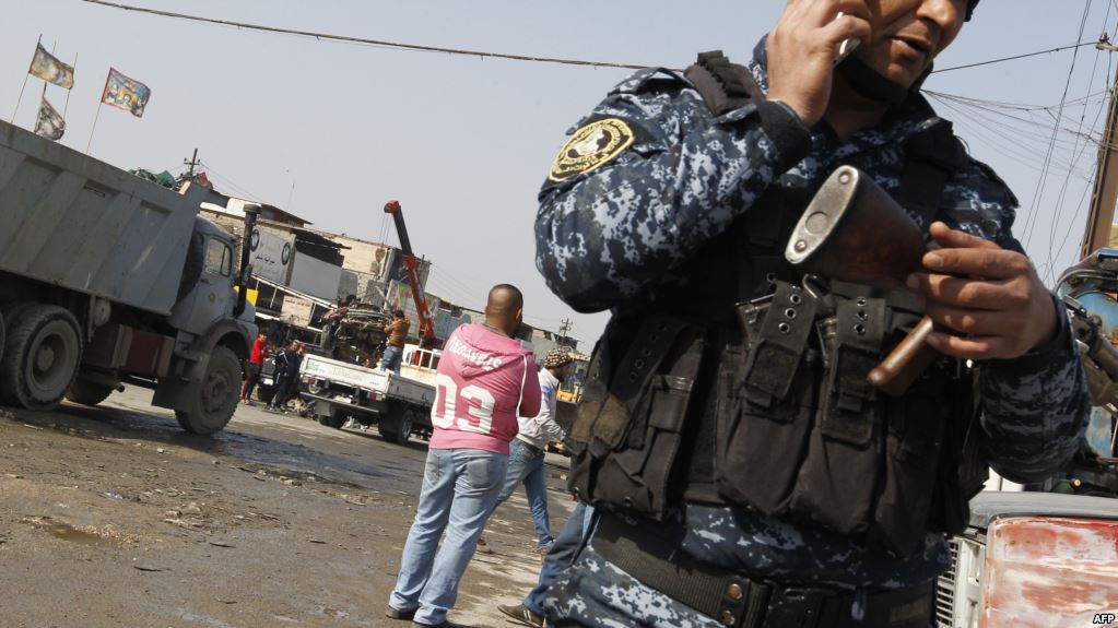 ثلاثة قتلى بانفجار سيارة مفخخة وسط بغداد