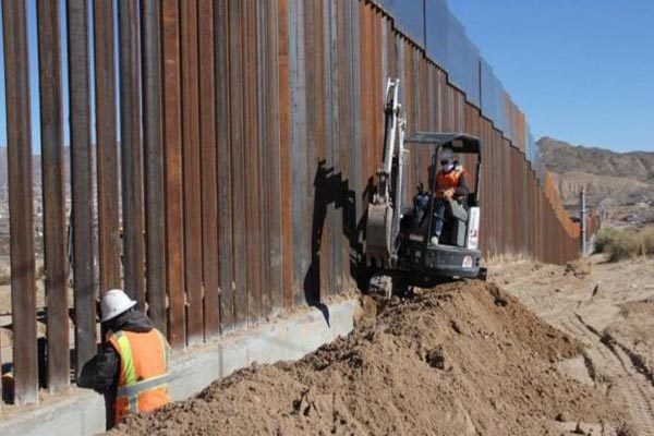 اختبار قوة في الكونغرس حول الجدار مع المكسيك