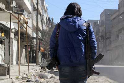 40 قتيلا في اقتتال داخلي بين فصائل اسلامية قرب دمشق
