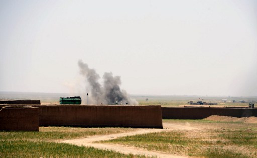 فرار المئات بعد دخول طالبان منطقة استراتيجية في قندوز