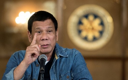 الرئيس الفيليبيني يبدي استعدادا لاتفاقات حول بحر الصين