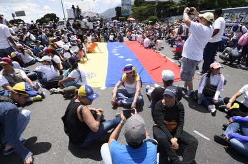 المعارضة الفنزويلية تبدأ 