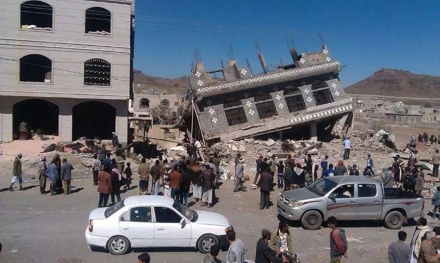 الحوثيون ارتكبوا 111 انتهاكًا خلال إبريل في محافظة إب