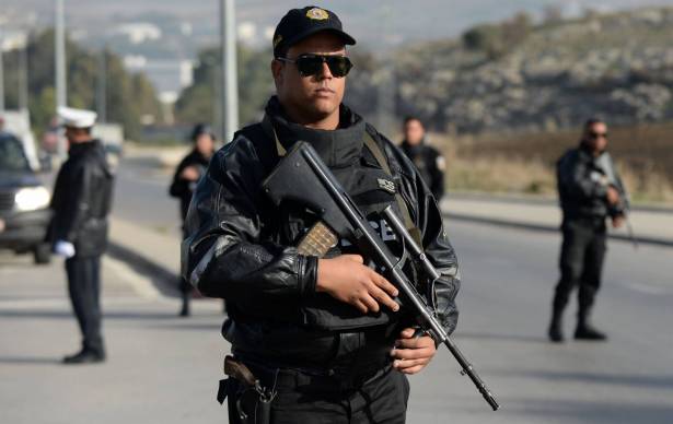 توقيف متهمين بتخريب مقرات امنية في تطاوين التونسية