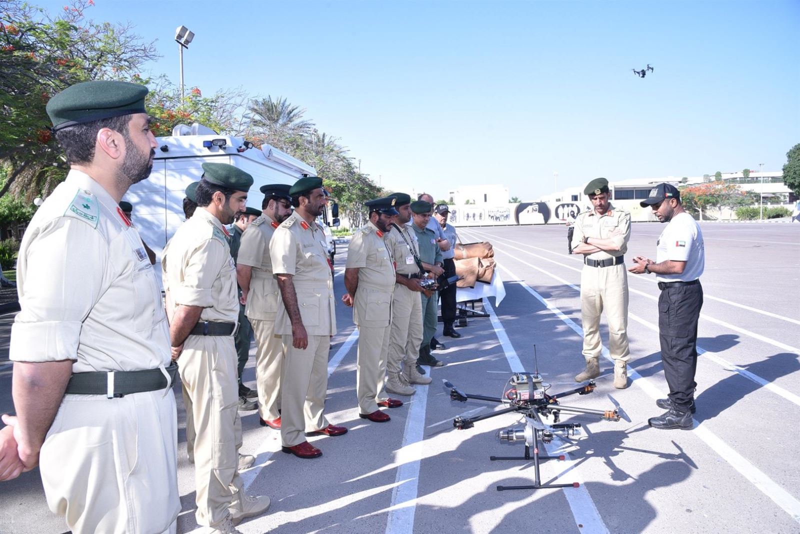 شرطة دبي تبتكر طائرة لإبطال القنابل بالتحكم عن بعد