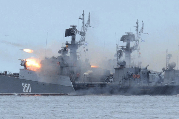 الأسطول الروسي يقصف مواقع لداعش