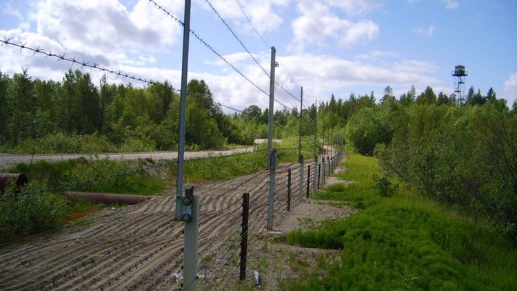 ليتوانيا تباشر بناء سياج على حدودها مع كالينينغراد