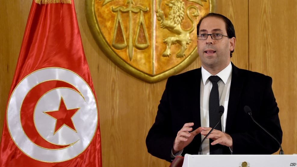 رئيس وزراء تونس يتعهد شن 