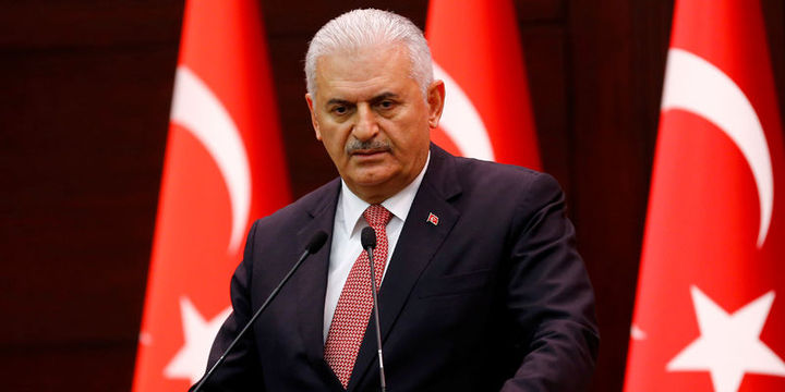 رئيس الوزراء التركي يعلن أن معركة الرقة بدأت