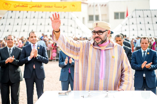 ملك المغرب يضع حجر الأساس لبناء مشروع اجتماعي بالدار البيضاء