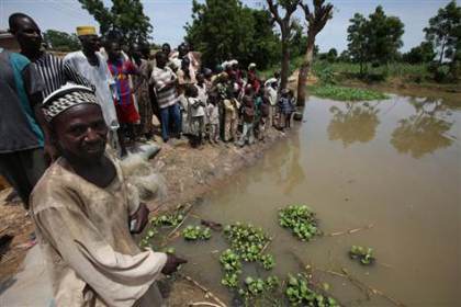 الفارون من عنف بوكوحرام ضحايا الأمطار في نيجيريا