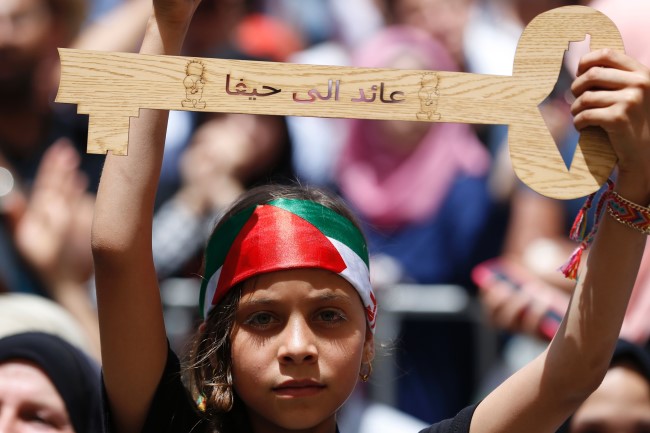 في ذكرى النكسة.. لاجئون فلسطينيون يتملكهم الحنين