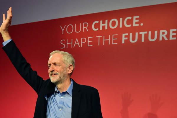 زعيم حزب العمال يشكل مفاجأة الانتخابات البريطانية