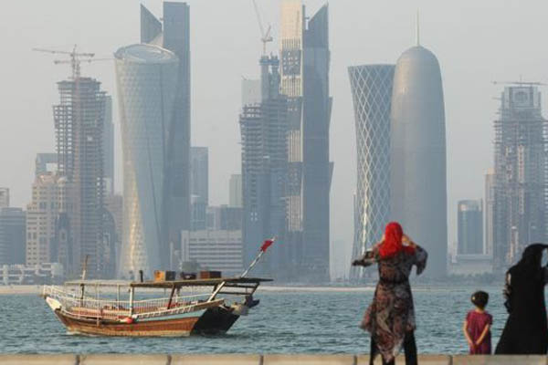 هل يستحق دعم الارهاب كل هذه التضحيات من قطر؟