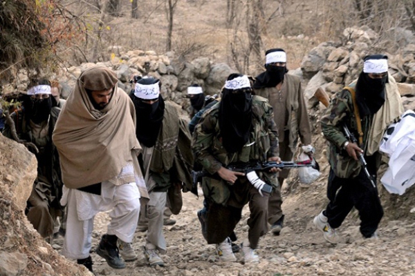 طالبان تفرج عن ستة باكستانيين يعملون في شركة بولندية