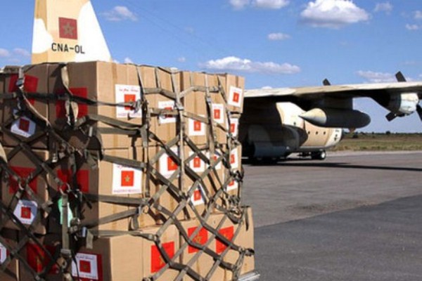 المغرب يرسل مواد غذائية الى قطر
